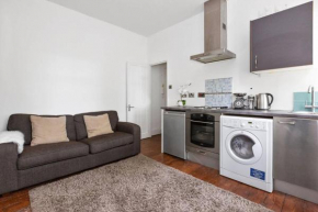 Cute, Cosy Flat near London Bridge
